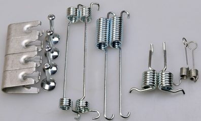 DENCKERMANN DECB160189 Tartozék készlet fékpofához, rugókészlet